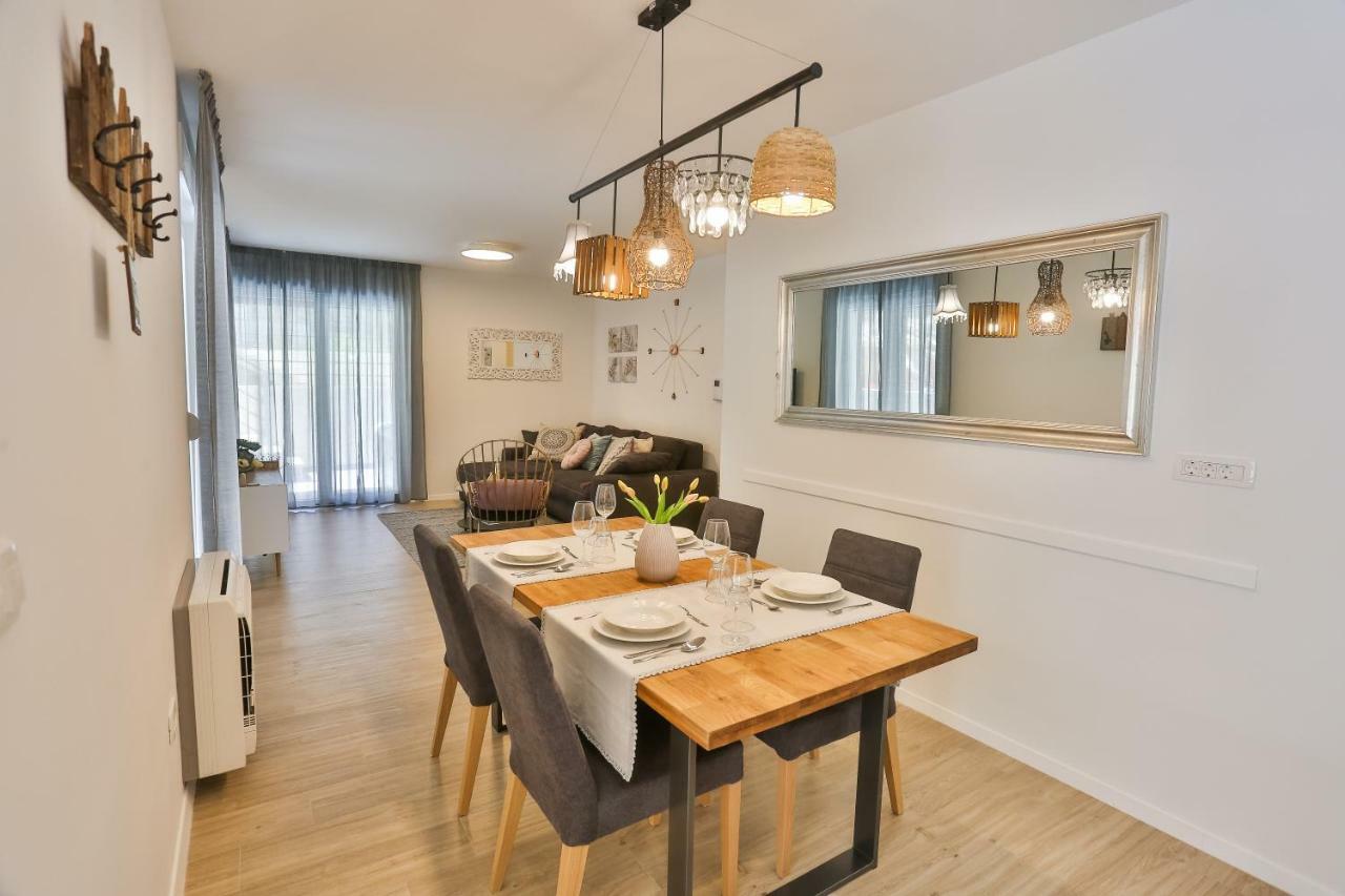 Luxury Urban Villa Apartments With Jacuzzi 斯普利特 外观 照片